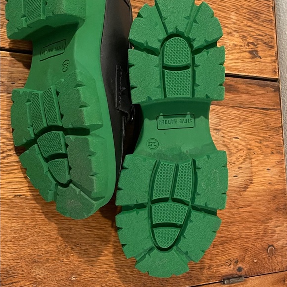 Steve Madden Trifecta Platform Loafers – Size 6.5 – Black w/ Green Lug Sole - Picture 11 of 11